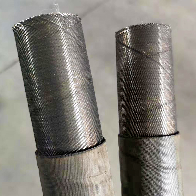 Hose-skiving-machine