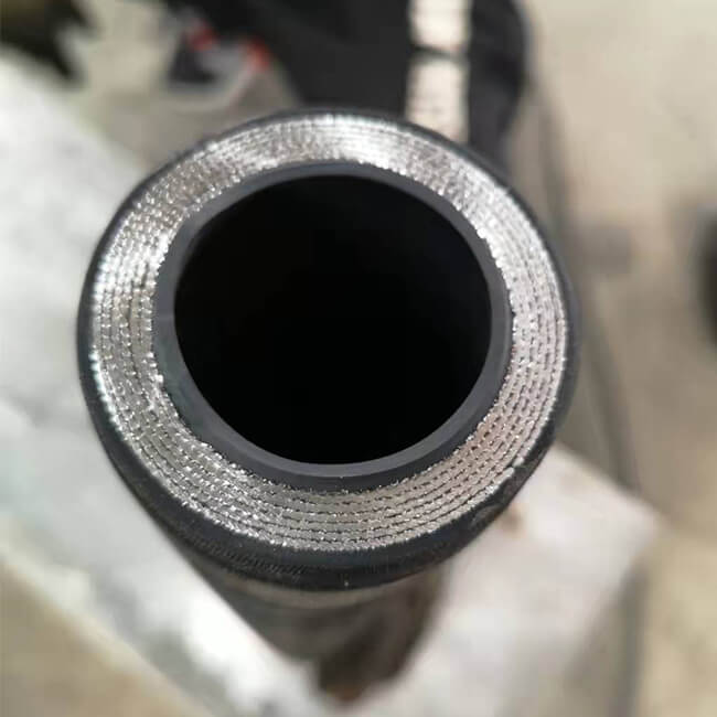 Finished Hose (Cutting For Pulling Mandrel) Cutted By Hose End Rotary Cutting Machine